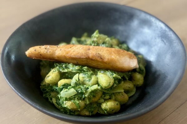 Zalmfilet met Gnocchi, spinazie en pesto  